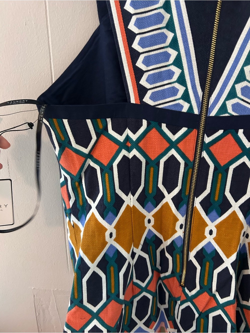 NWT Laundry by Shelli Segal Embroidered Geometric Shift Dress Size 10 - Picture 15 of 16